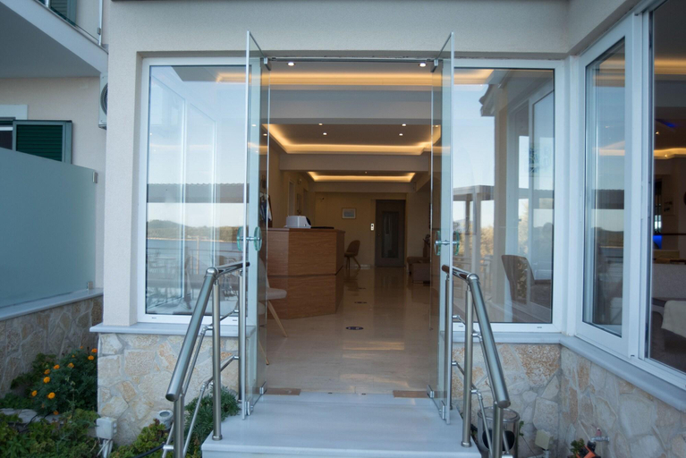 Public Area 3, Oasis Hotel, Ionian Islands
