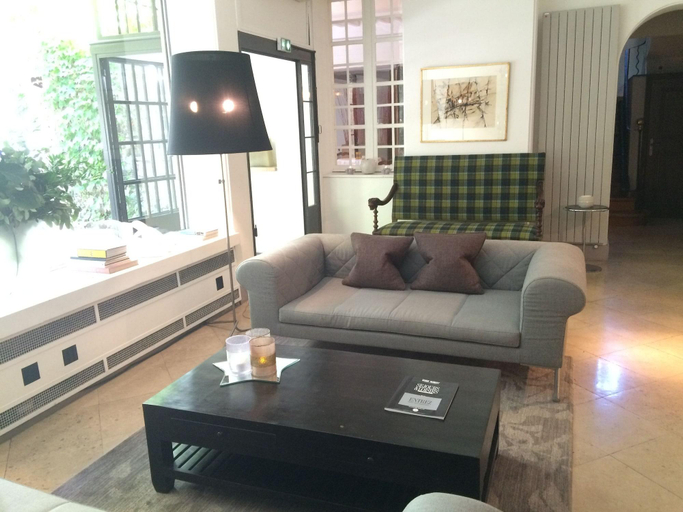 Public Area 4, Le Prieure - Relais & Chateaux, Gard
