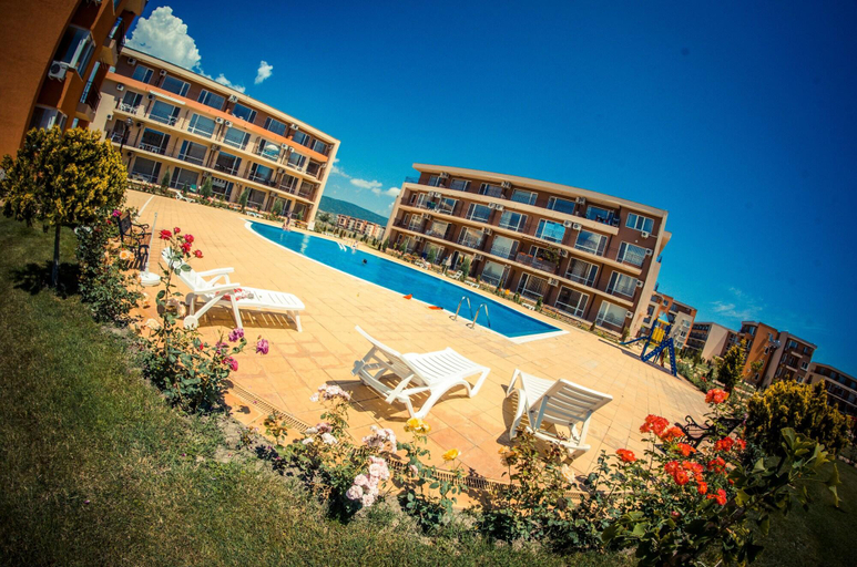 Exterior & Views 2, Holiday Fort Golf Club, Nesebar