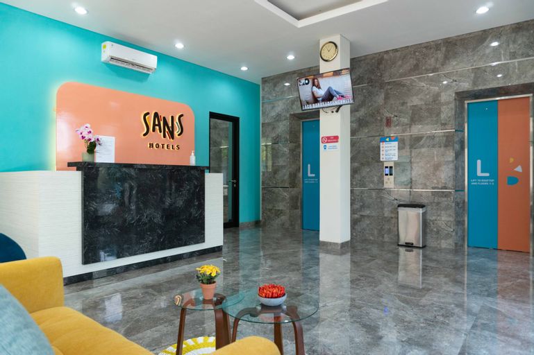 Sans Hotel Rajawali Surabaya, Surabaya