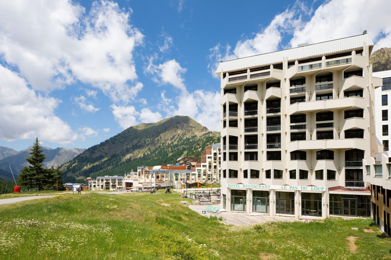 Exterior & Views 2, SOWELL HOTELS Le Pas du Loup, Alpes-Maritimes