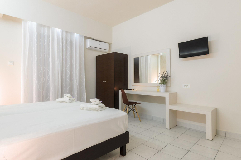 Bedroom 5, Mouria Studios & Apartments, Ionian Islands