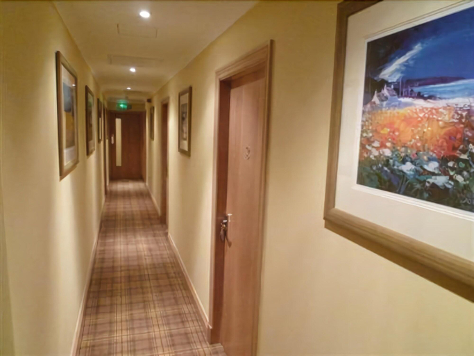 Public Area 2, The Crown, Stirling