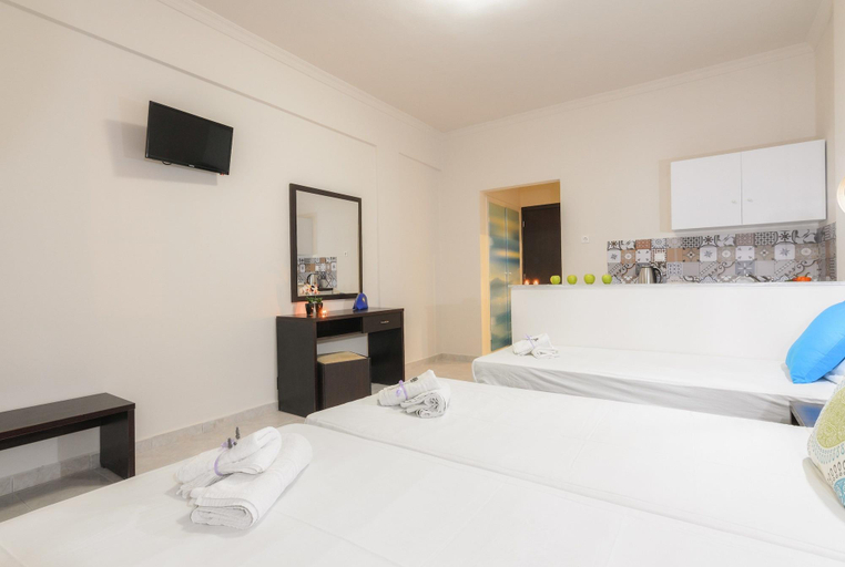 Bedroom 2, Mouria Studios & Apartments, Ionian Islands