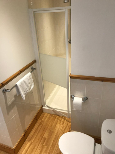 Bathroom 4, The Crown Hotel, Devon