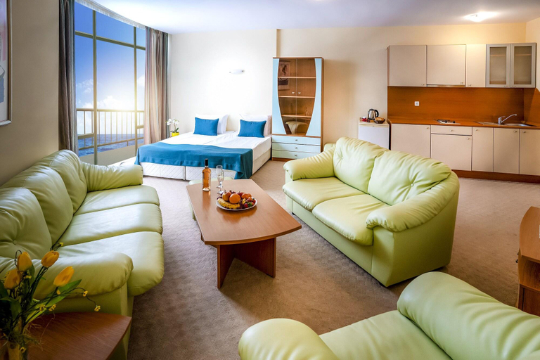Public Area 4, Palm Beach Hotel- All Inclusive, Varna