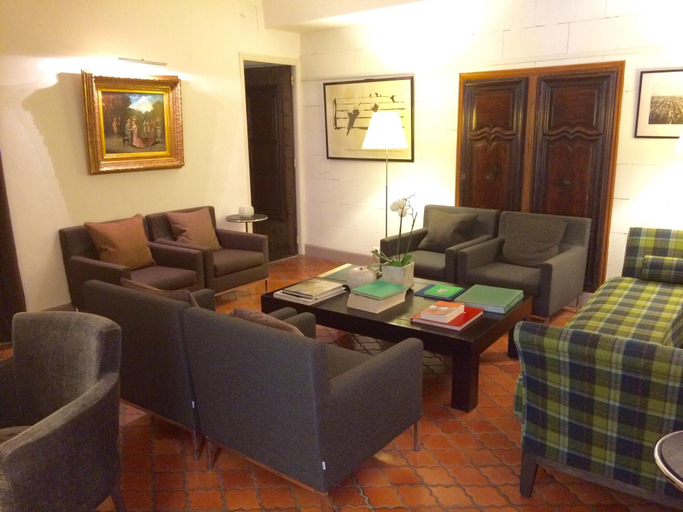Public Area 4, Le Prieure - Relais & Chateaux, Gard