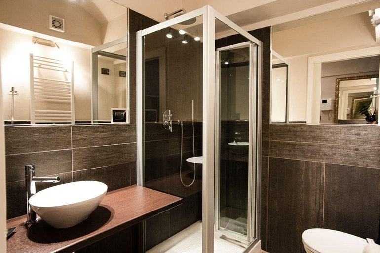 Bathroom 4, Adalesia Hotel & Coffee, Torino