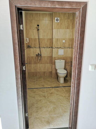 Bathroom 4, Empera H-l, Nesebar