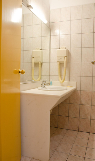 Bathroom 5, Zeus Hotels Palm Beach, Crete