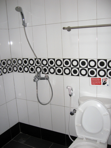 Fontana Residencia Guest House 3, South Jakarta