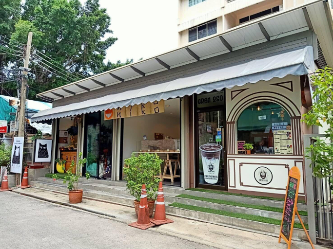 Exterior & Views 2, Le Vanvarothai Saladaeng Residence, Bang Rak