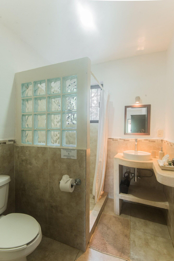 Bathroom 5, El Paraiso Hotel Tulum, Cozumel