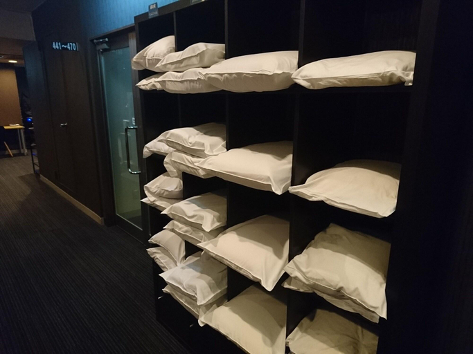 Bedroom 3, ATSUGI CAPSULEHOTEL – Caters to Men, Atsugi
