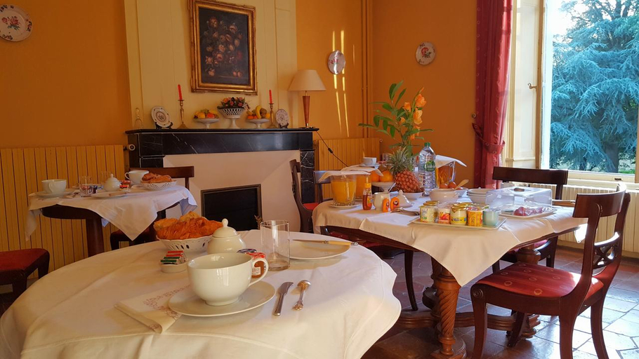 Bedroom 3, Logis Domaine De Chatenay, Sarthe