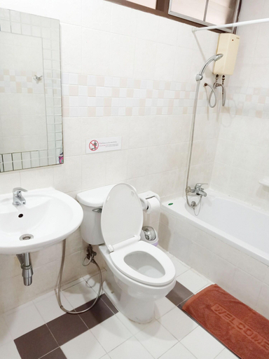 Bathroom 5, Le Vanvarothai Saladaeng Residence, Bang Rak