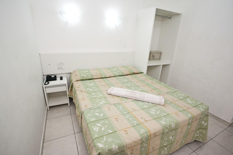 Bedroom 2, Tropicanas Apart Hotel, Florianopolis