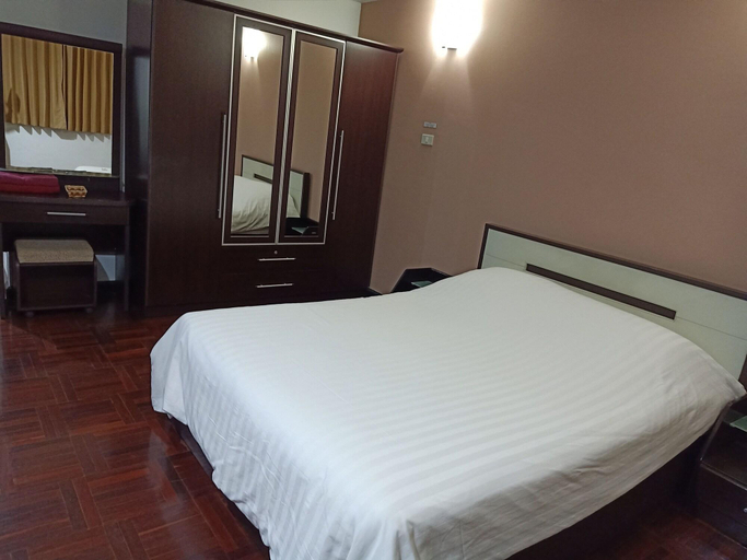 Bedroom 4, Le Vanvarothai Saladaeng Residence, Bang Rak