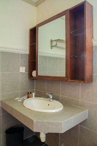 Bathroom 5, Pirate Island Resort & Theme Park Melaka, Malacca City