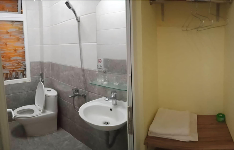 Bathroom 4, Nhung Huy Homestay Da Lat - Hostel, Đà Lạt