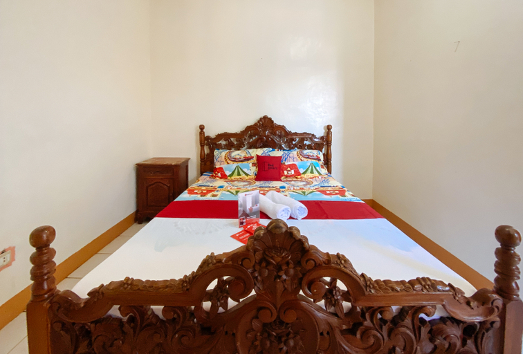 Bedroom 2, White Castle Beach Resort Iba Zambales, Iba