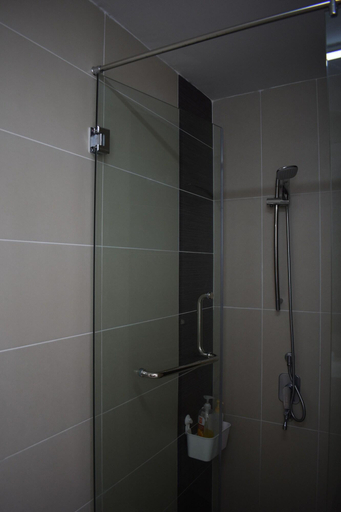Bathroom 4, Chic & Cozy Apartment - KANVAS SOHO Cyberjaya, Sepang