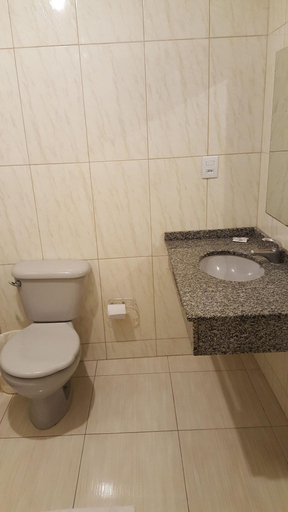 Bathroom 4, Hotel Gênova, Balneário Arroio do Silva