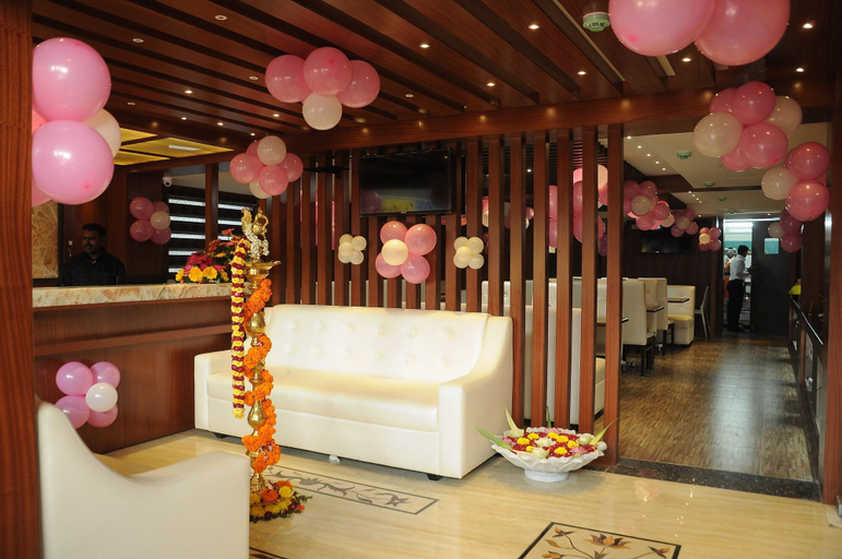 Public Area 2, Saibala Grand Hotel, Kancheepuram
