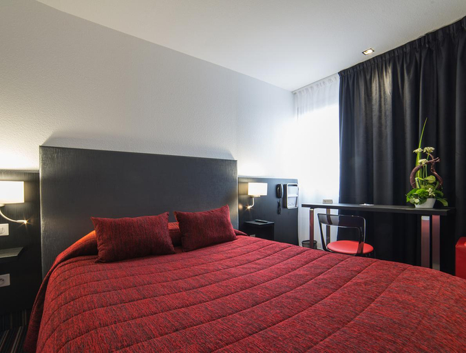 Bedroom 4, Cit’Hotel STIM'OTEL, Lot-et-Garonne