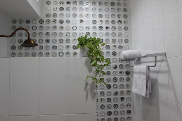Bathroom 8
