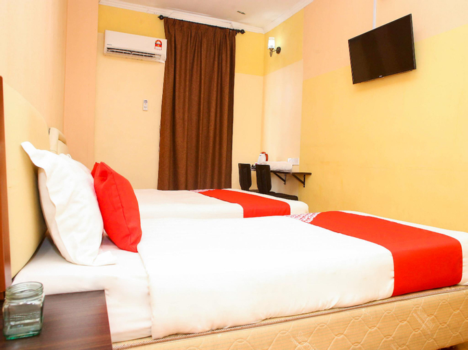 OYO 90169 The Grand Hotel 2, Sandakan