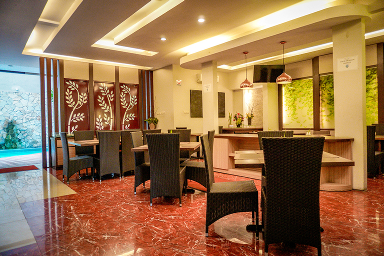 Public Area 26