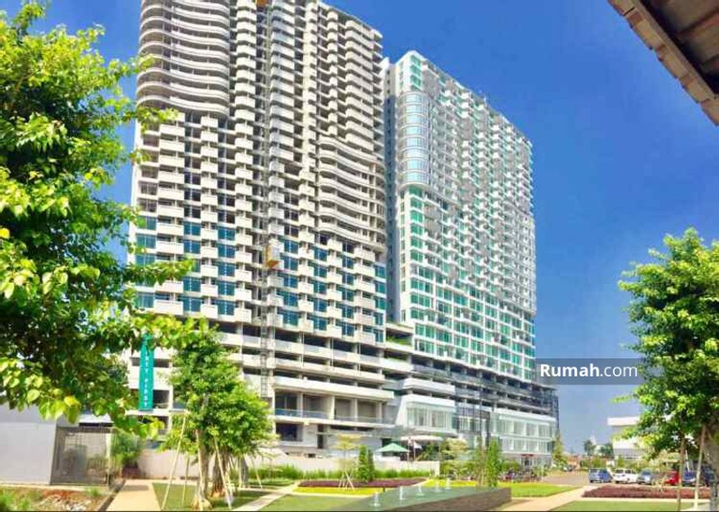 Romantic View At Treepark City Apartement by Echa, Tangerang