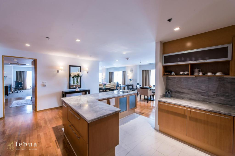 Dining Room 29