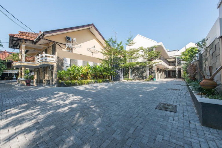 Exterior & Views 2, Hotel Wisma Djaja Syariah, Bojonegoro