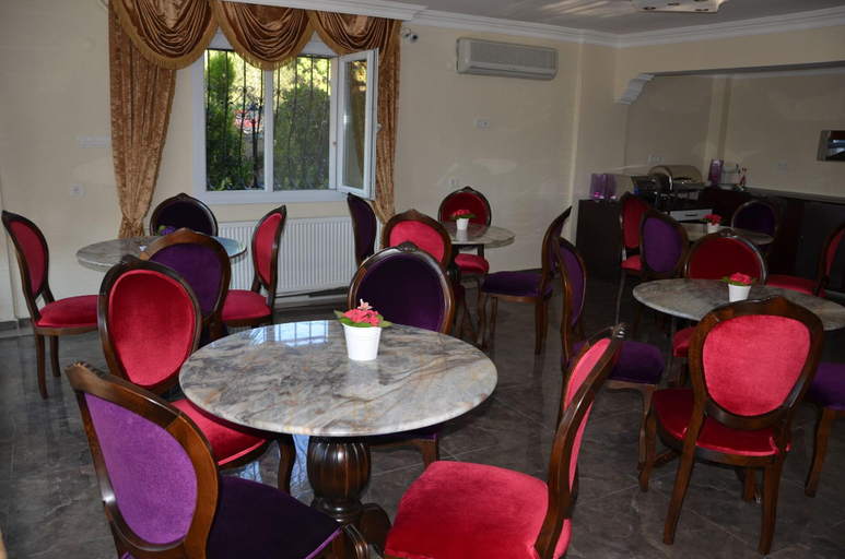 Food & Drinks 5, Uzunhan Hotel, Ayvalık
