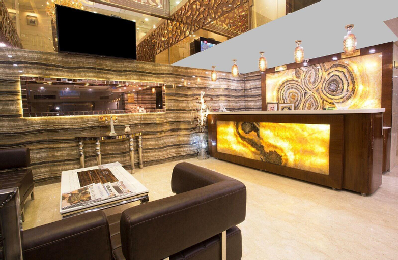 Public Area 1, Hotel L'affaire, West