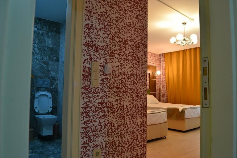 Bathroom 5, Istanbul Mosq Hotel at Fatih, Fatih