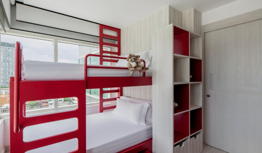 Bedroom 12
