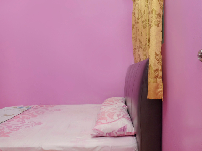 Bedroom 8