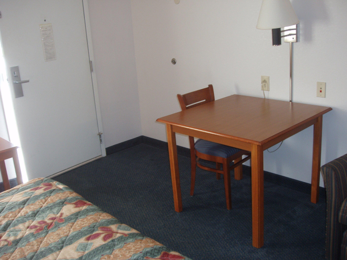 Others, Kozy Inn Columbus, Franklin