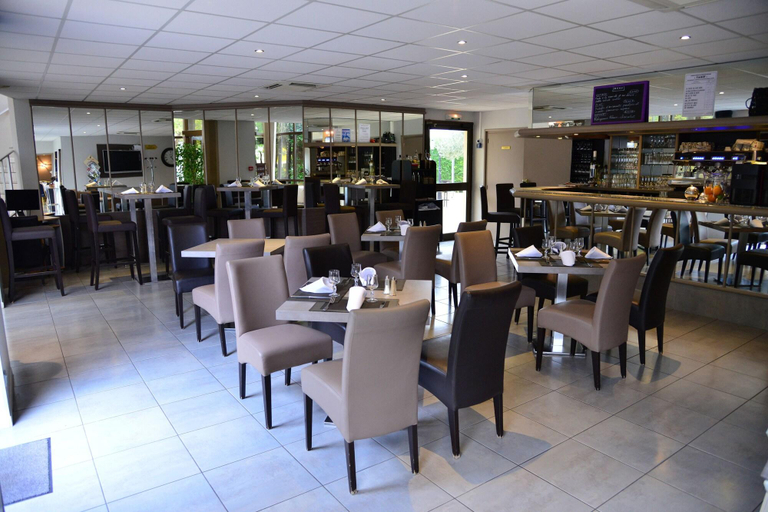 Food & Drinks 5, Aéroport Hôtel, Hérault