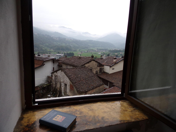 Bedroom 2, B&B Rocca di Bajedo, Lecco