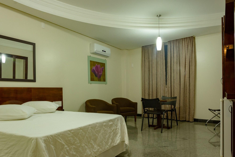 Bedroom 3, Lindoya Hotel, Catalão