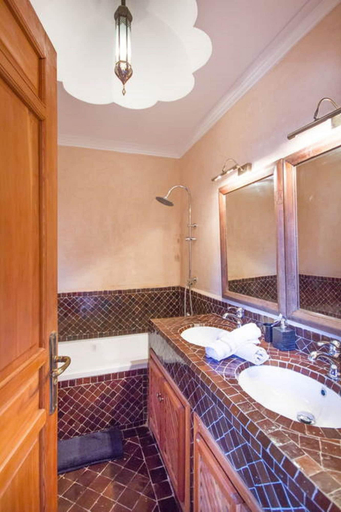 Bathroom 4, Arabian Riad Marrakech, Marrakech