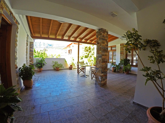 Public Area 2, Tarsanas Apartments, North Aegean