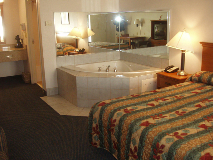 Bathroom, Kozy Inn Columbus, Franklin