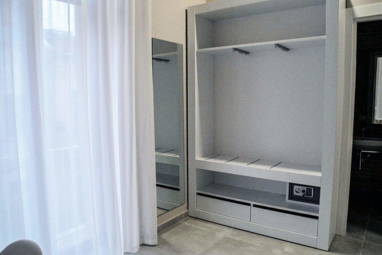 Bedroom 2, Al Giordano B&B, Foggia