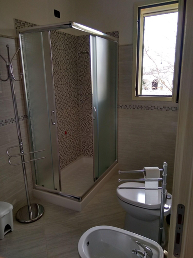 Bathroom 5, B&B Il Papavero Rosso, Lecce