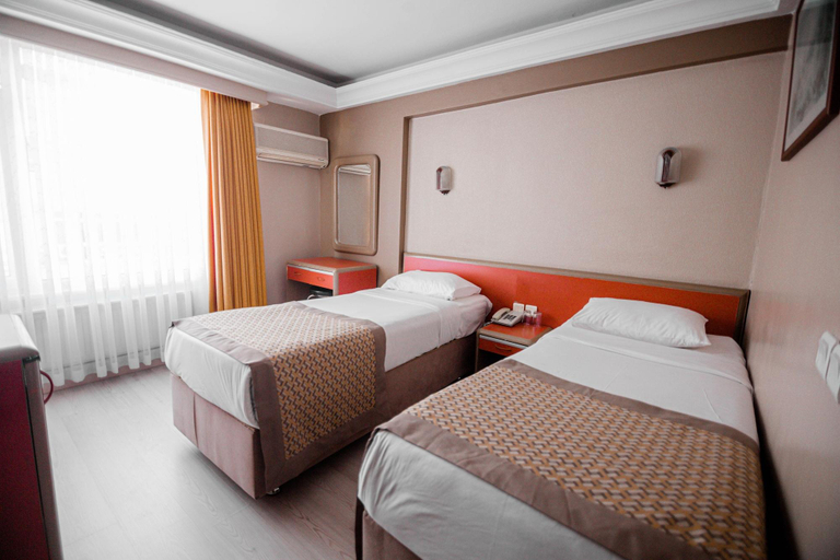 Bedroom 4, Sahinler Hotel, Fatih